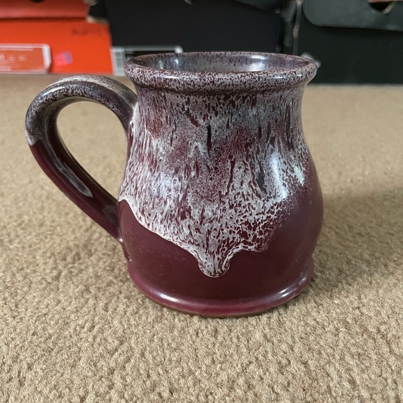 Deneen Pottery Drip Glaze Mug “The Intercourse Inn & Spa” at Intercourse Village - Picture 5 of 7